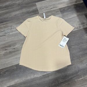NEW with tags Lululemon Love Crew T-Shirt Prosecco / White Sz 10
